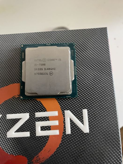 Procesor intel i5 7500