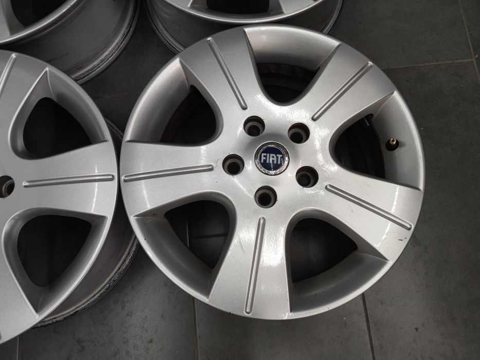 Джанти 16 - Fiat Sedici, Suzuki SX4, S-cross