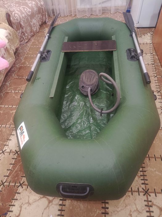 Надувная лодка 2.6