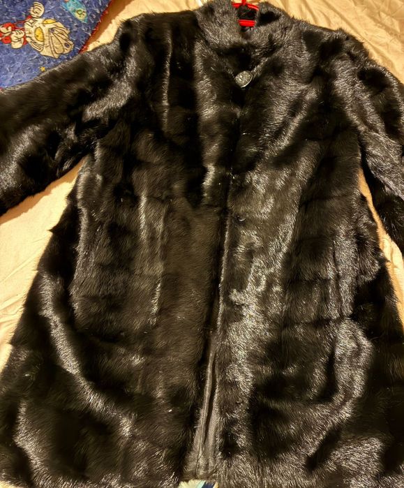 Продам норковую шубу р 46-48-50