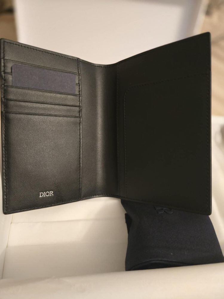 Мъжко портмоне тип cardhold