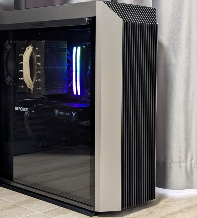 PC Gaming cu i5-13500, RTX 5060Ti, 32Gb 6600Mhz DDR5, Samsung 990 PRO