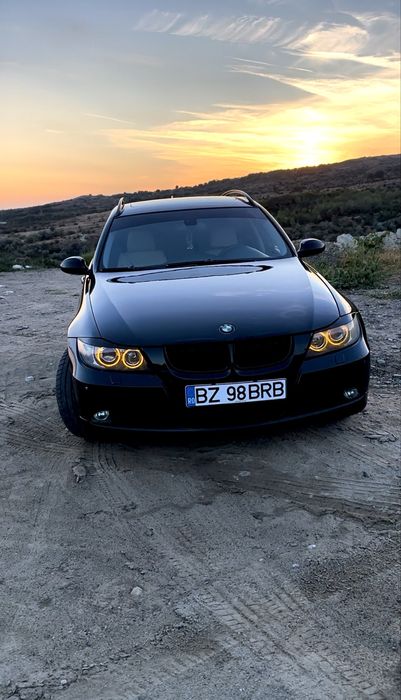Vand Bmw e91 320D panoramic .