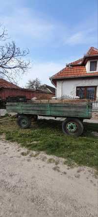 Remorca de tractor stare buna