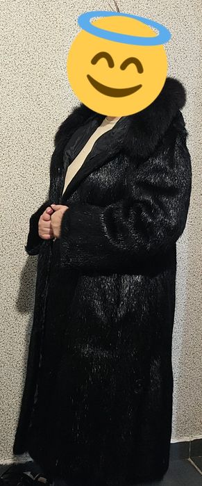 Haină lunga de blană cu glugă