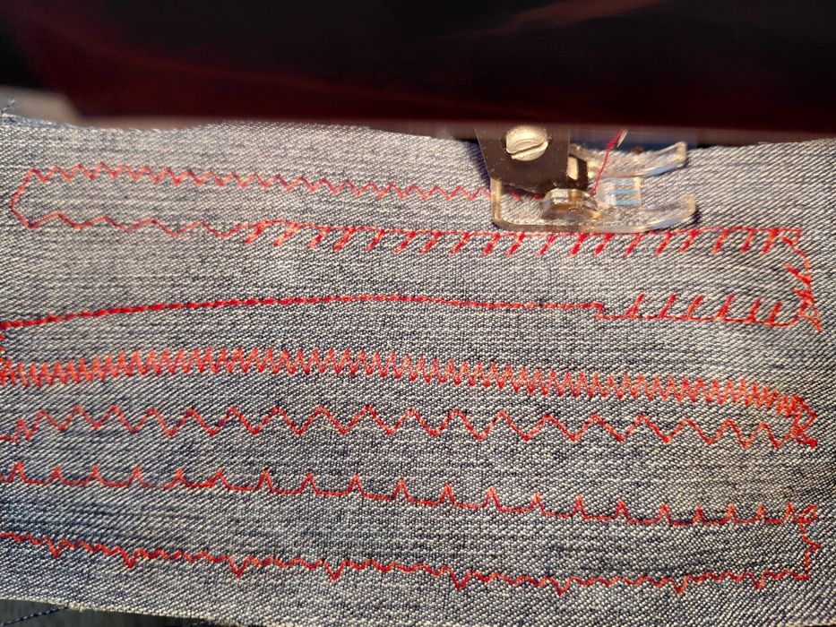 Шевна машина Хускварна