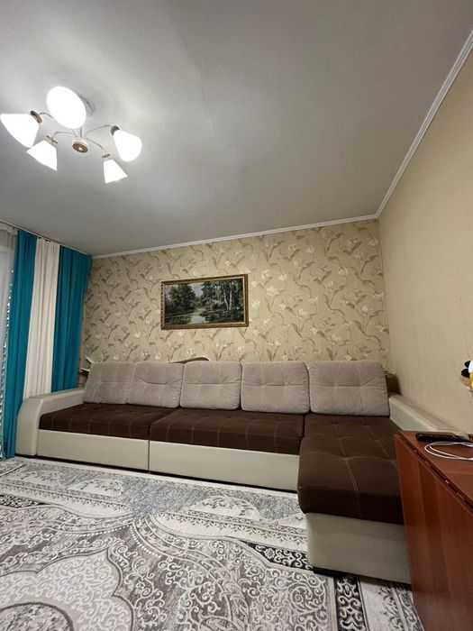 Продается Диван 4 метра