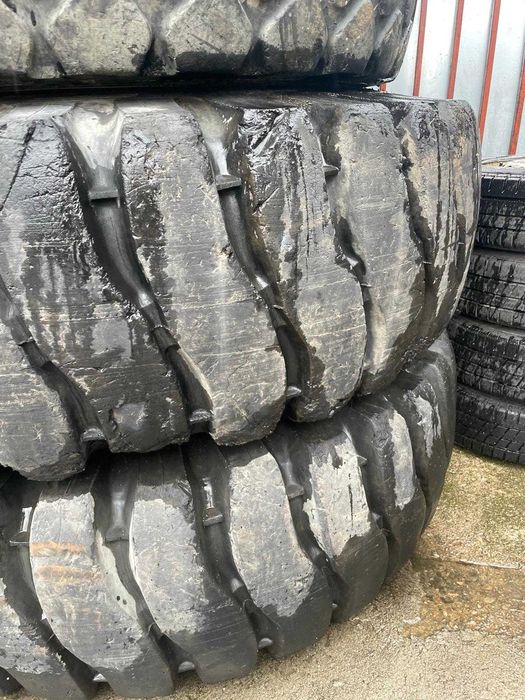 23.5 R 25 Anvelope de vola 2 buc industriale