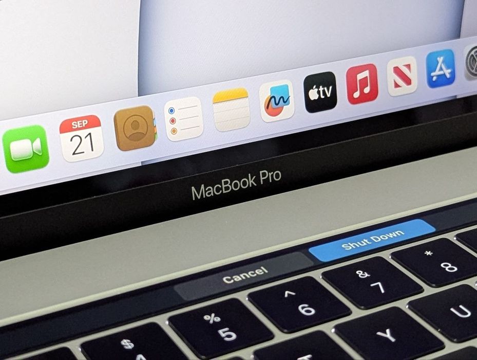 MacBook Pro 15" 16/512GB