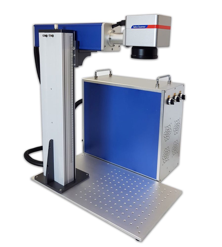 Висококачествен 50W Fiber Laser 50W с EZCAD2 Суперскорост и Детайлност