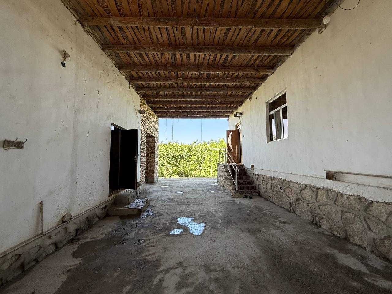 TAYYOR 15 SOTIQLI hovli sotiladi
