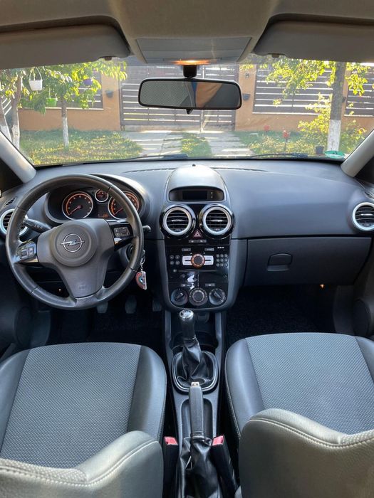 Opel Corsa D 2009