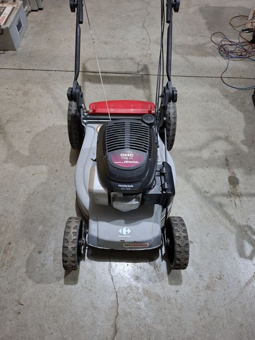 Mașină de tuns iarbă honda