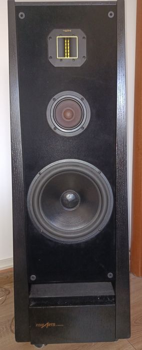 Grundig Fine Arts Three