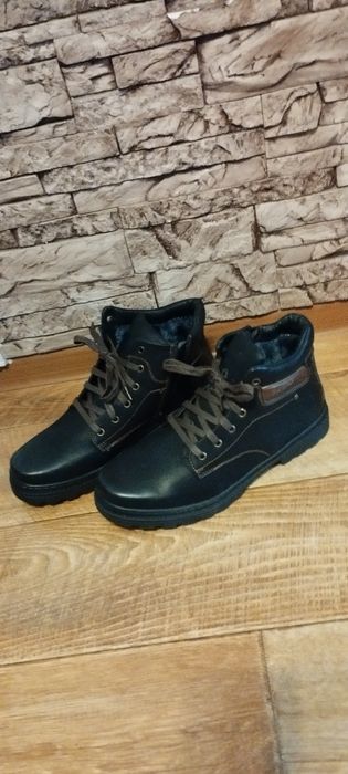 Ботинки 42 осень- зима