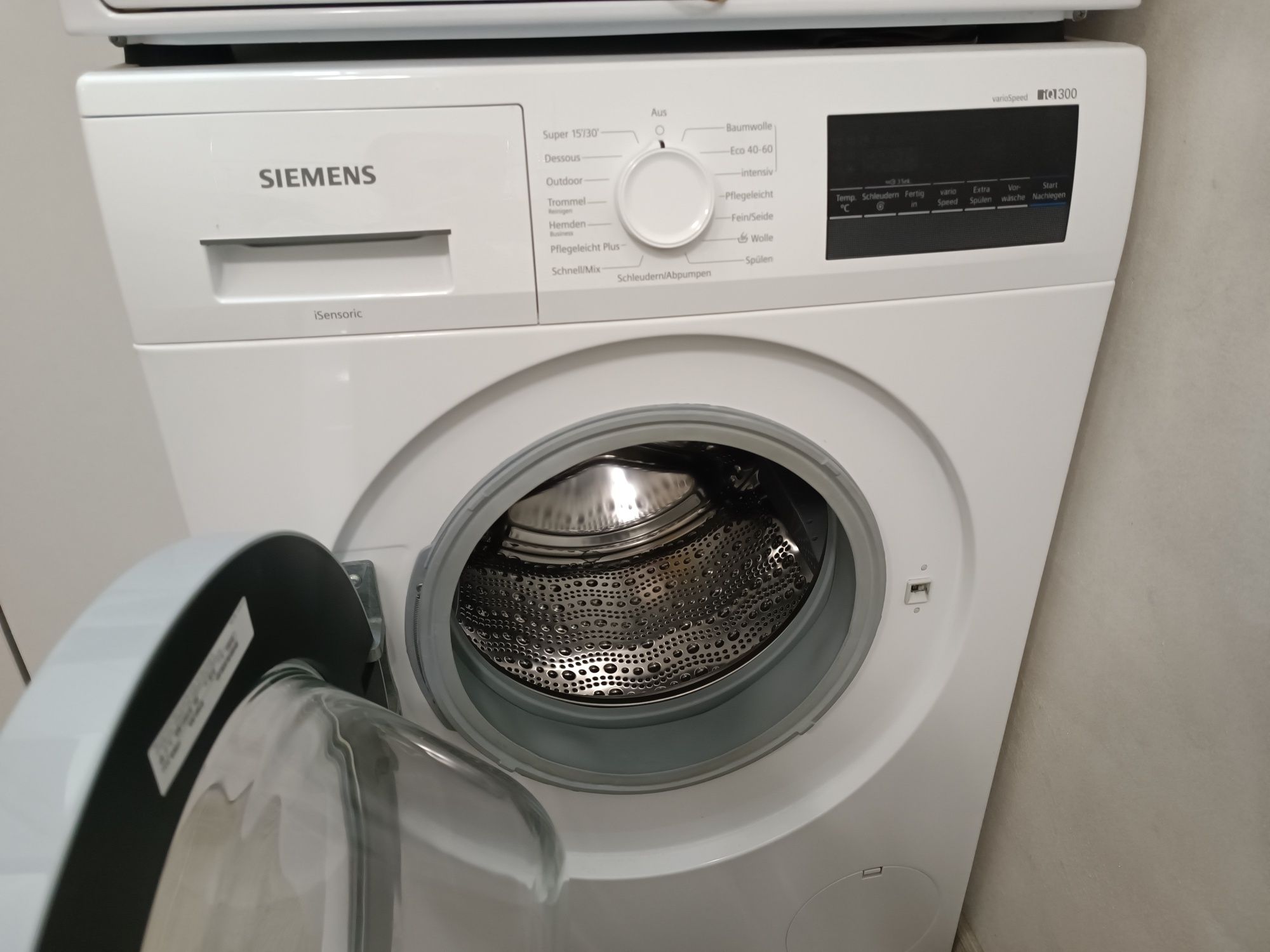 Пералня Siemens IQ300