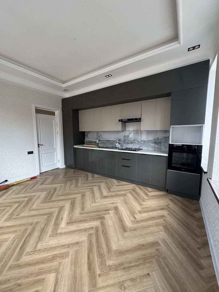 Yakkasaroy 225.000$ 1.5 sotok 6 xona Vibroskiy