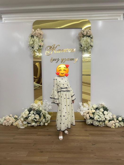 Продам платьЯ