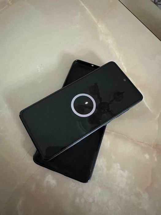 Продаётся Samsung galaxy a51