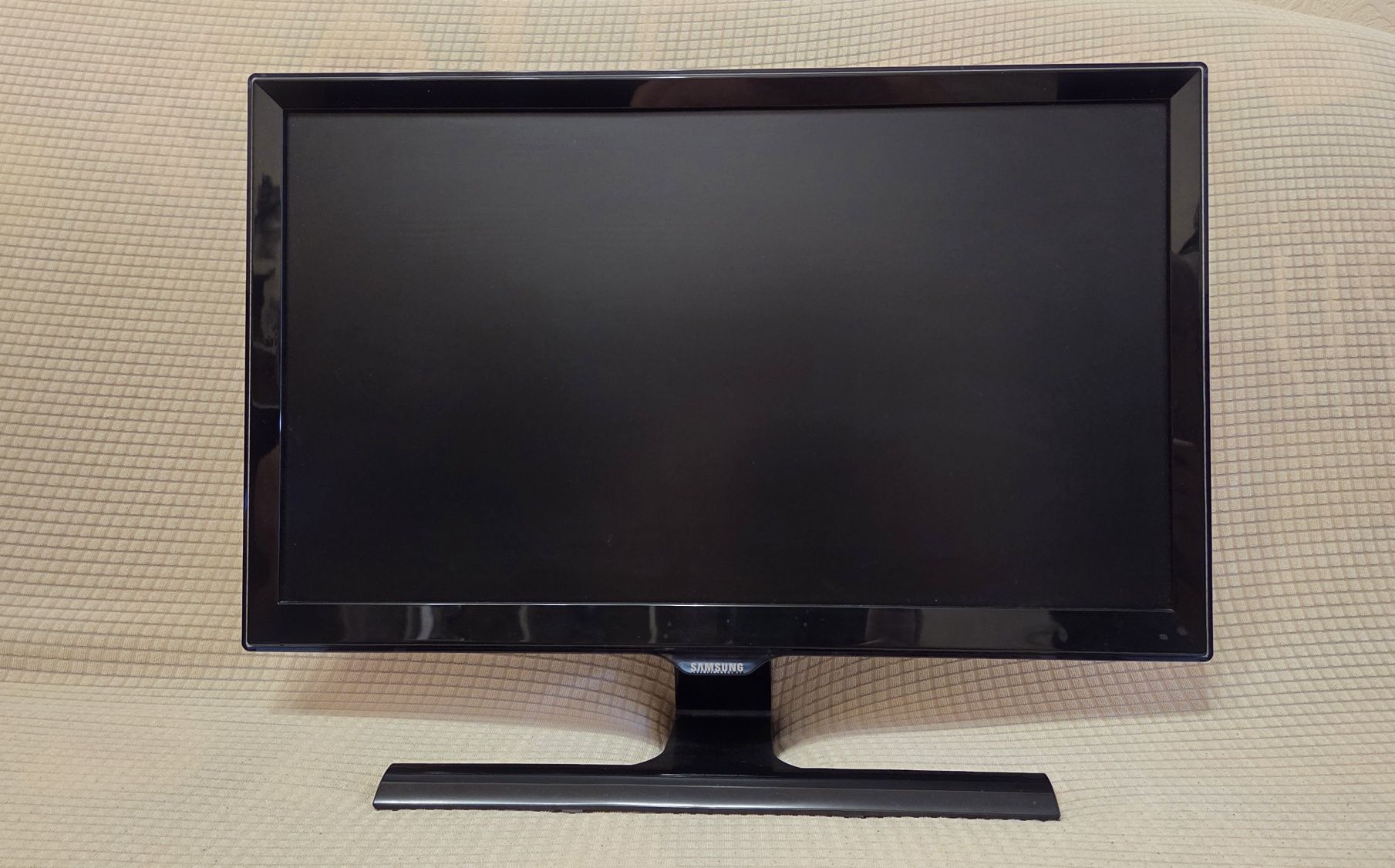 Монитор телевизор Samsung 22"