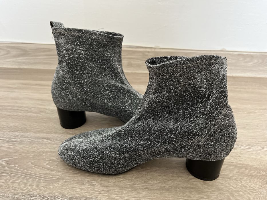 Botine argintii Zara