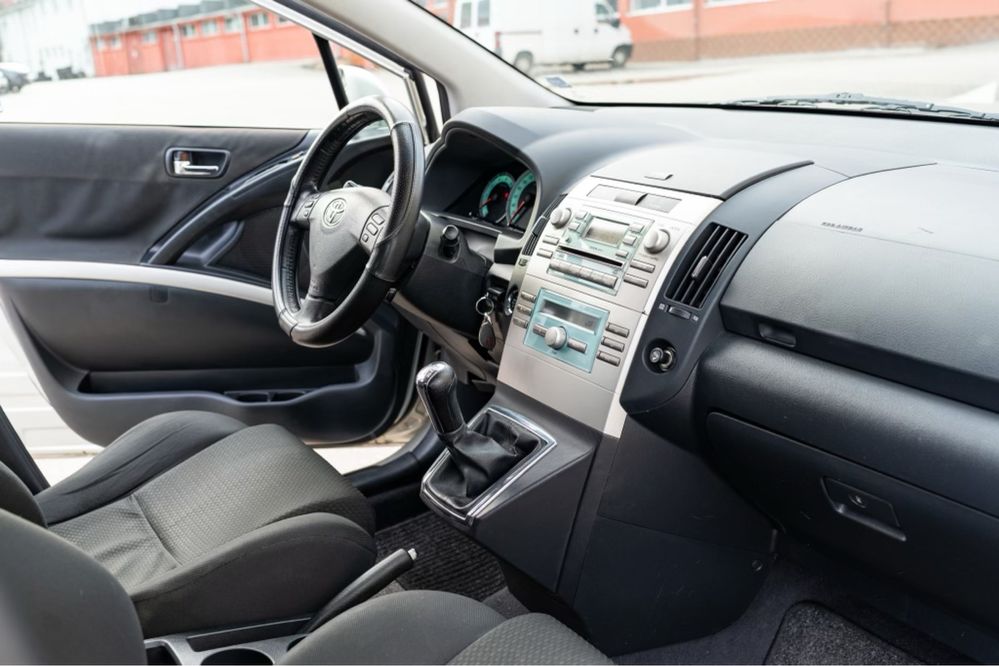 Toyota Corolla Verso 2.0 D4D