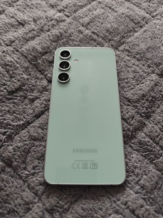 Samsung s24 FE 256GB