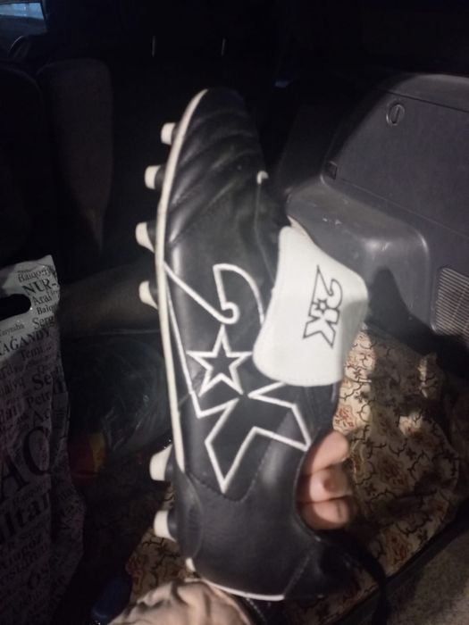 Продам ретро бутсы