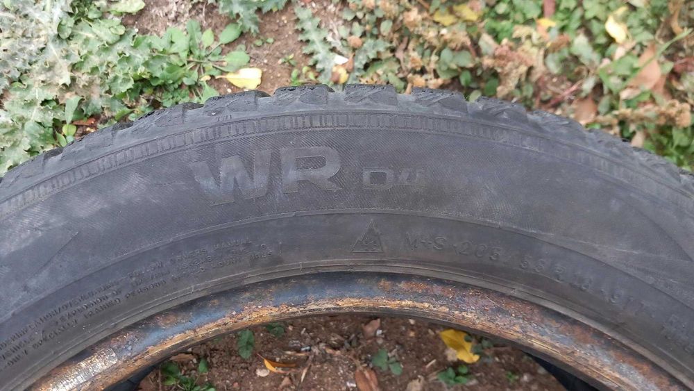 Зимни Гуми Нокиан 205 / 55 / 16  Nokian