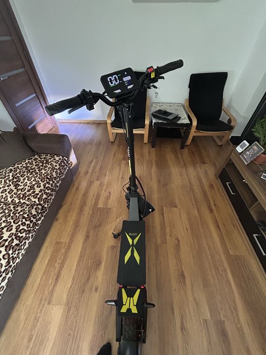 Vand trotineta ootd t10