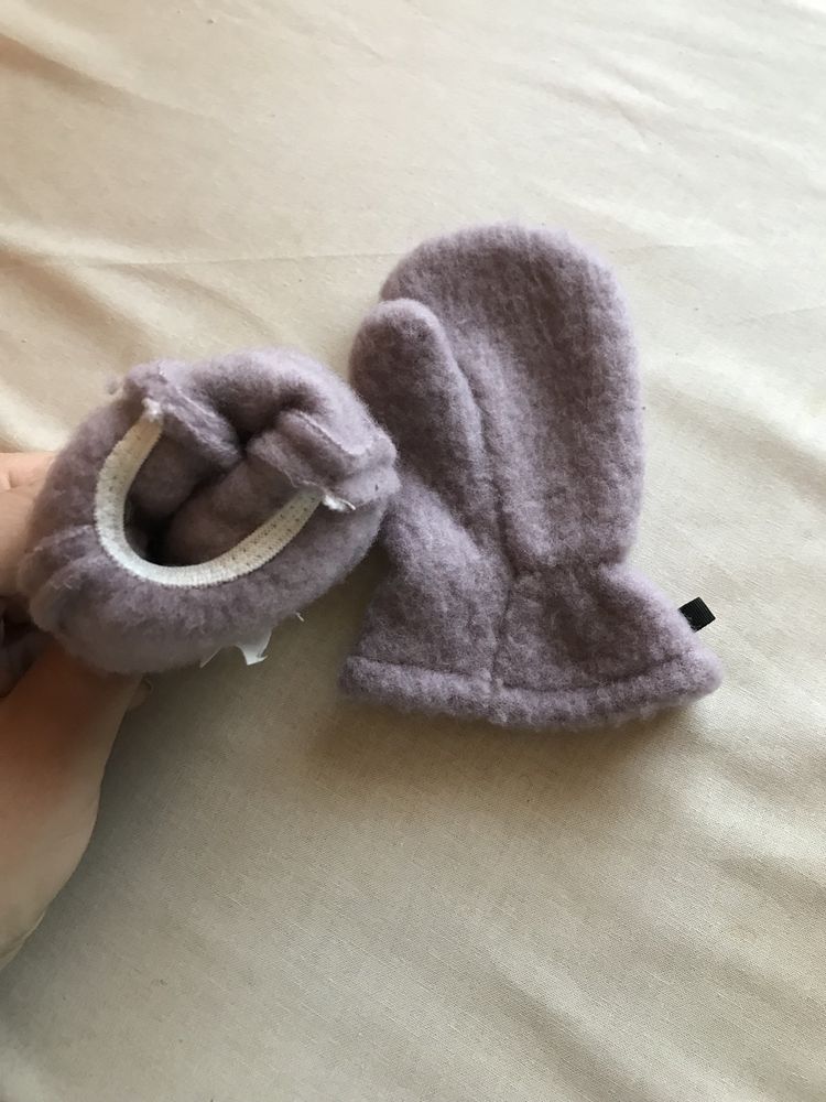Vând mănuși din lână merinos pentru copii (1-2 ani)