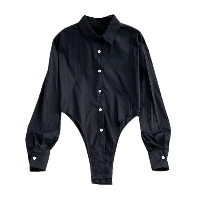 Черная ркбашка.