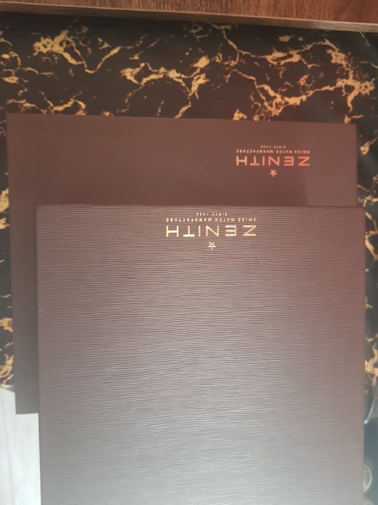 ZENITH часовник кутия