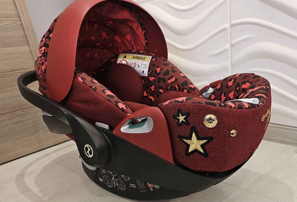 Столче за кола CYBEX Cloud T i-Size Rockstar