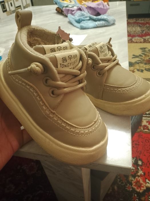 Qishki detskiy oyoq kiyim ichi mexli