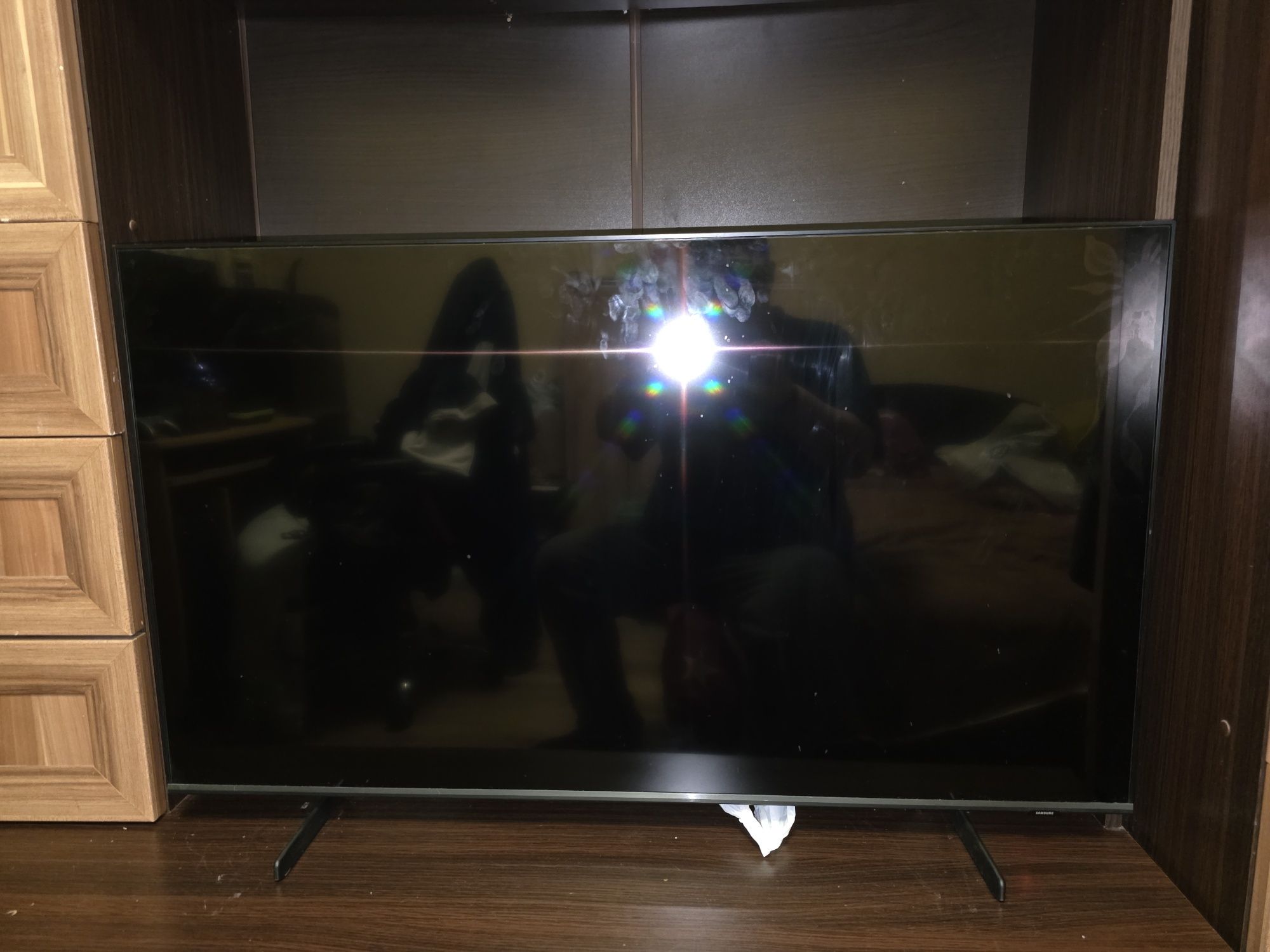 Samsung 43" QLED 4K Smart TV Q60B