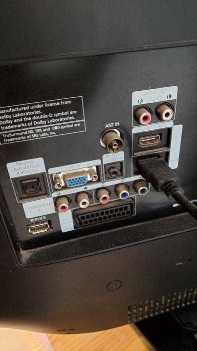 Телевизор Samsung LCD 32"