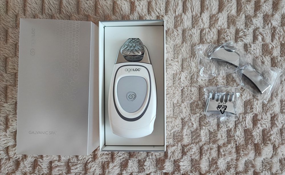 Анти ейдж устройство  Galvanic Spa Nu Skin