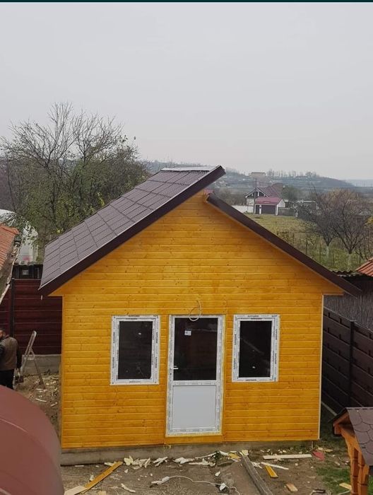 Vindem cabane din lemn