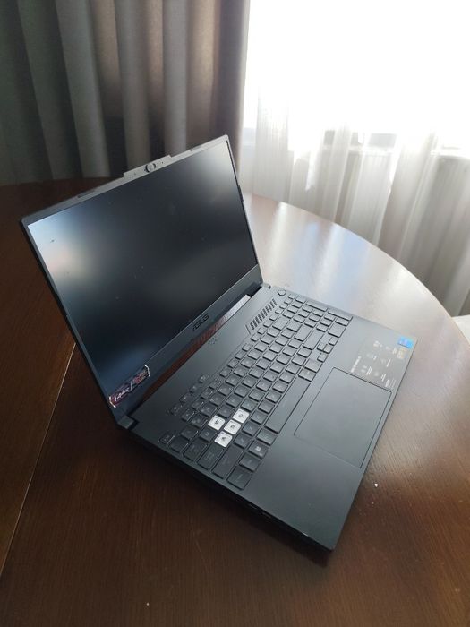 Laptop asus TUF F15 I7 12700H, 3050, 32 GB ram 1.5 TB memorie