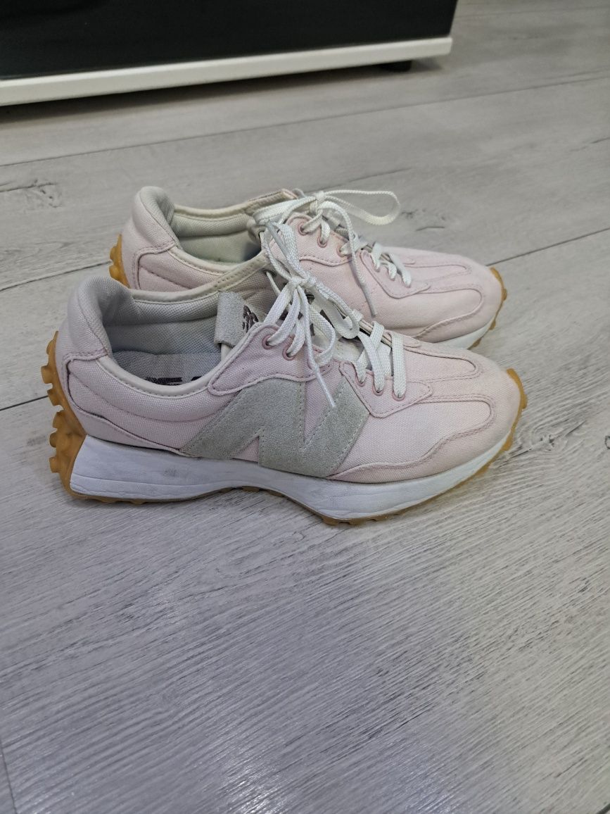 Маратонки New Balance
