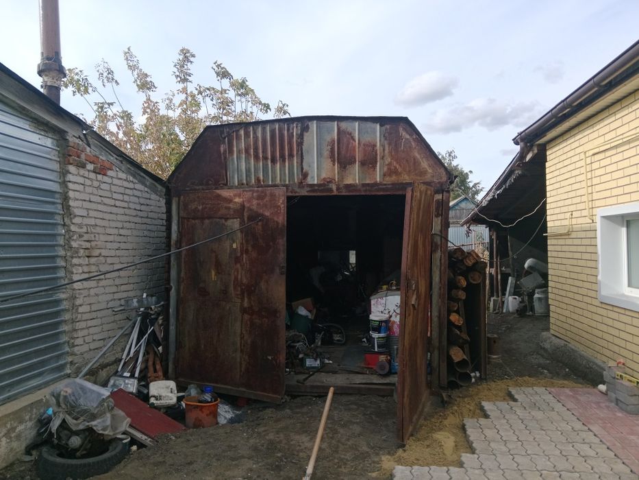 Продам гараж железный