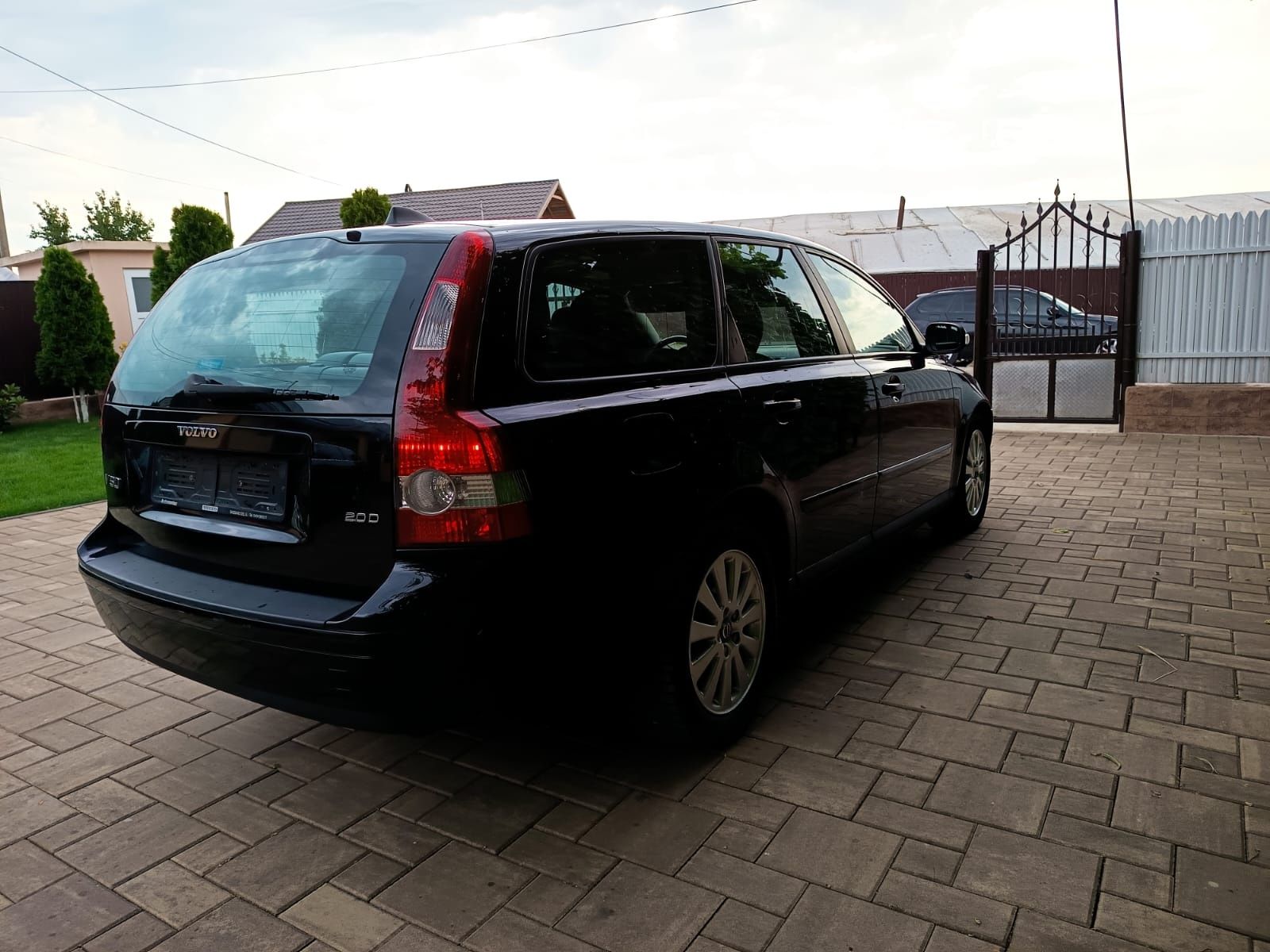 Volvo V50 2.0D Manual
