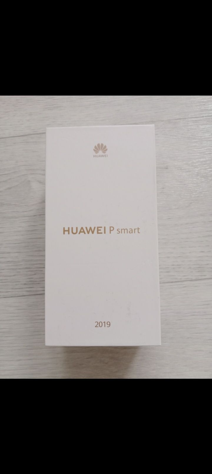 Продам смартфон Huawei