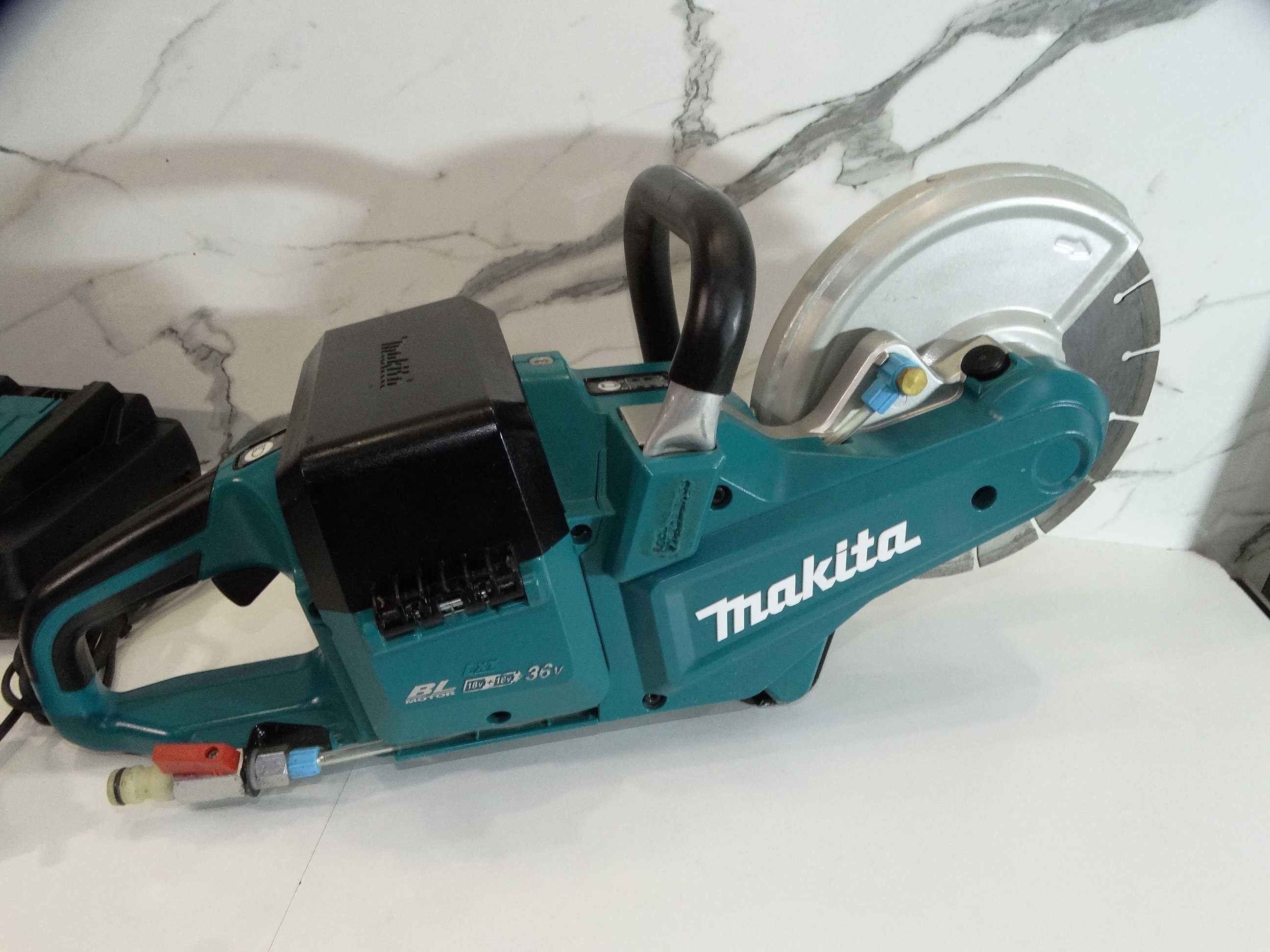 Makita DCE 090 / 2 x 5.0 Ah - Дискова резачка за бетон