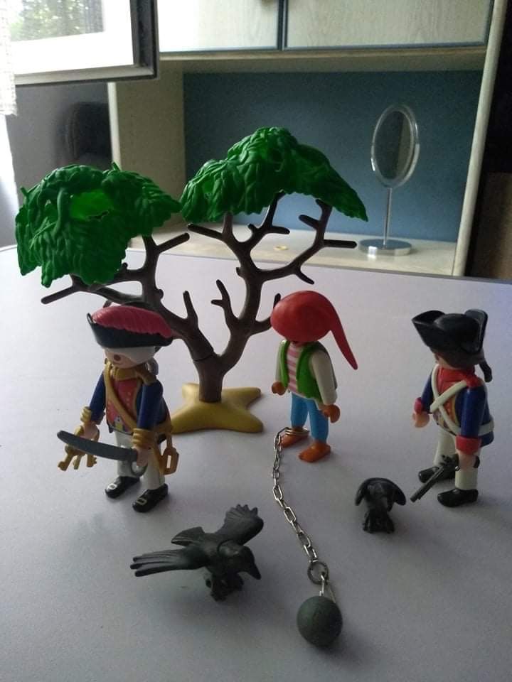 Set Playmobil Pirat si Prizonier