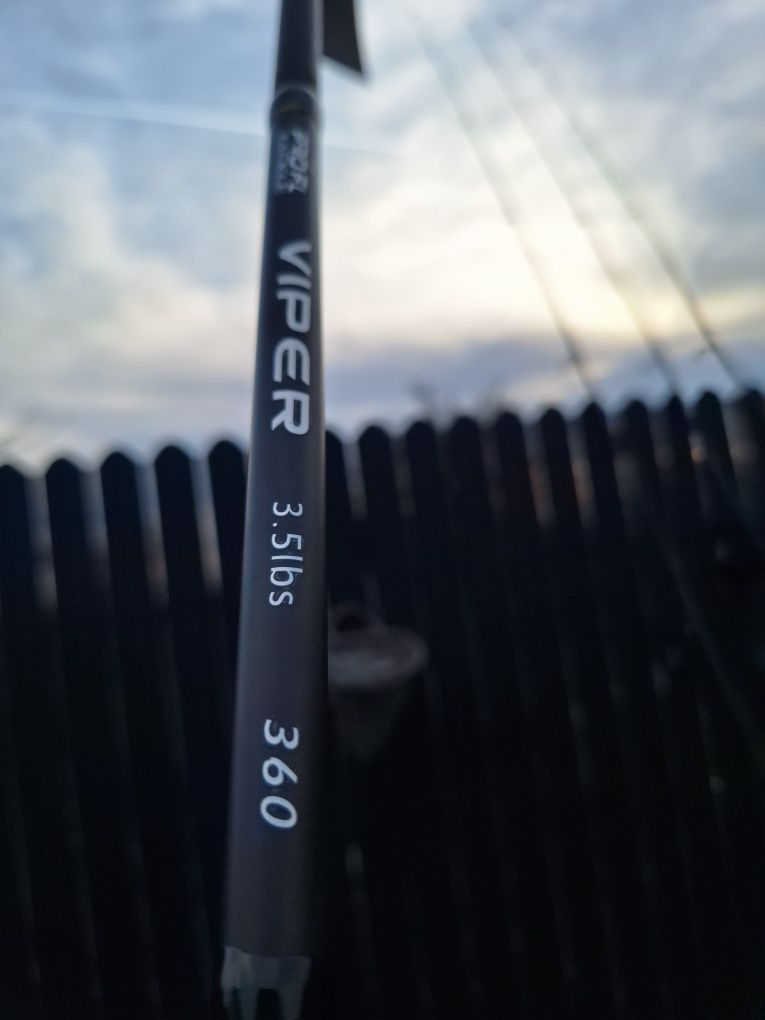 Set 4 Viper 3.6m , 3.5 lbs, 2 seg + 4 Mulinete Black Force 8000