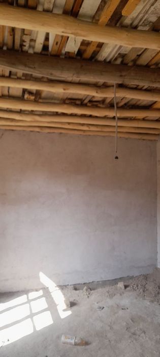 Yer sotiladi O’rtasaroy Navro’z mahallada 6-sotik