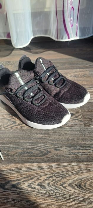 Papuci sport  nike 38