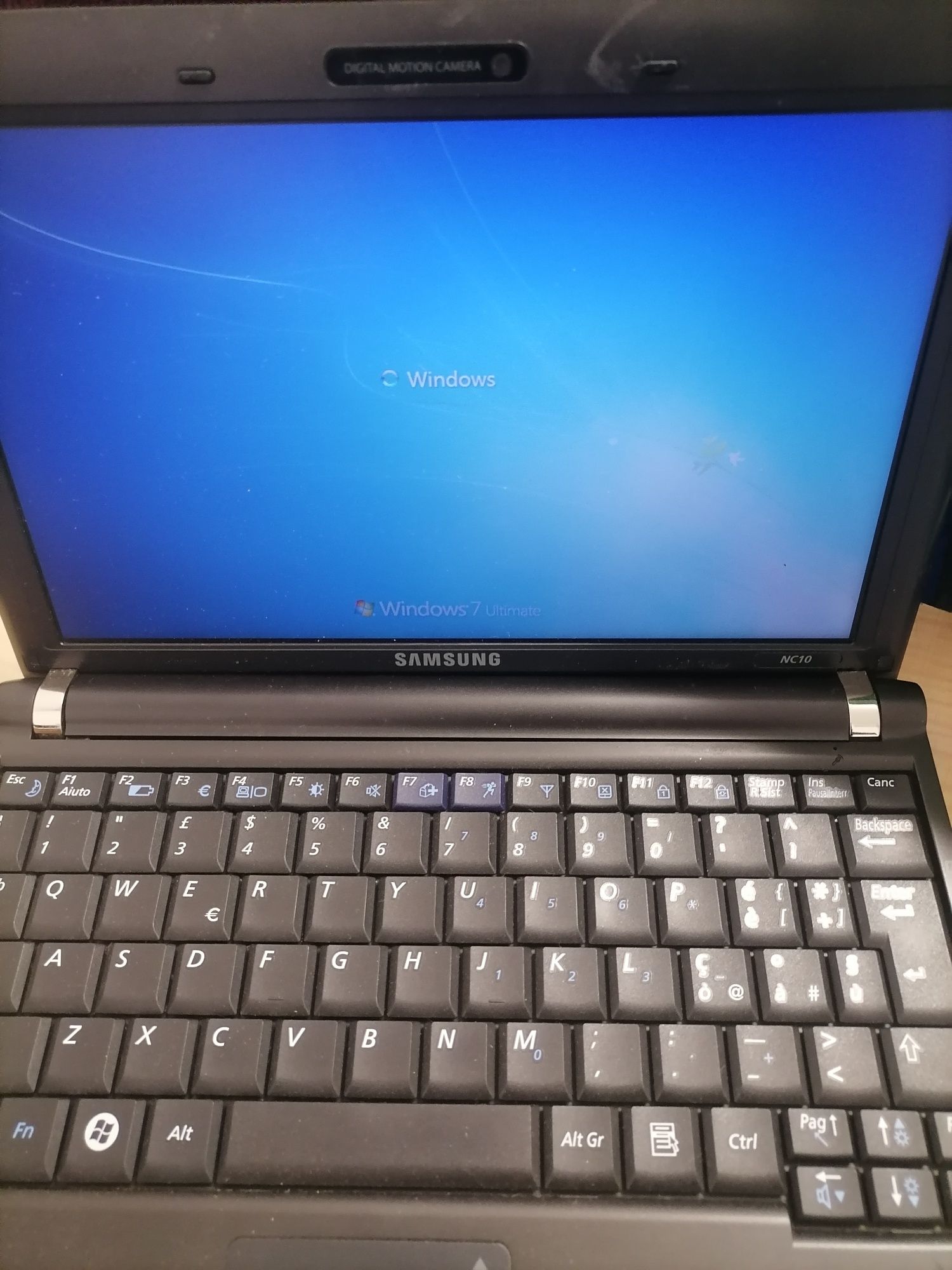 Laptop Samsung functionale fara încărcător 2 bucăți